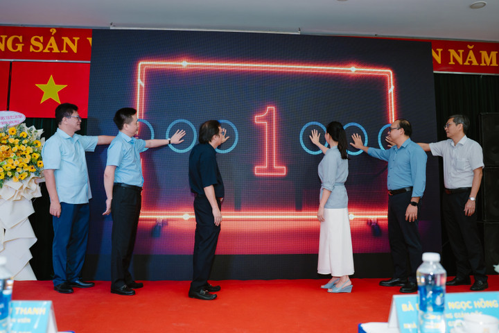 Trang thương mại điện tử stbbook.vn chính thức đi vào hoạt động.