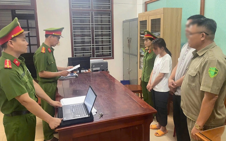 Bị cáo Nguyễn Ngọc Uyên L. thời điểm bị tạm giữ hình sự