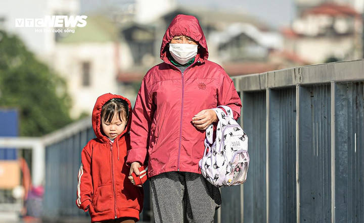 Ngày 15/12, Hà Nội nắng hanh, trời rét. (Ảnh minh hoạ: Viên Minh)