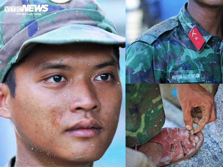 Mặt lấm bùn đất, mồ hôi ướt đẫm áo, vai bết bụi vữa, thậm chí móng chân rách toạc, nhưng hàng trăm cán bộ, chiến sỹ của các đơn vị đều làm việc với tinh thần khẩn trương và trách nhiệm cao nhất để bà con vùng lũ Gia Lai sớm có mái ấm mới.