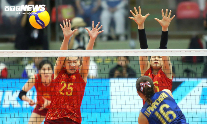 Đội tuyển Việt Nam nhập cuộc tốt. (Ảnh: Thế Sơn)