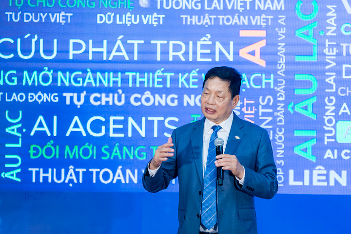 Ông Trương Gia Bình là Trưởng Ban chỉ đạo Công nghệ chiến lược FPT. (Ảnh: FPT)