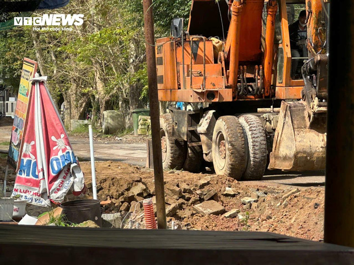 Chủ đầu tư thừa nhận, đơn vị thi công sử dụng đất san lấp dự án không đúng thiết kế