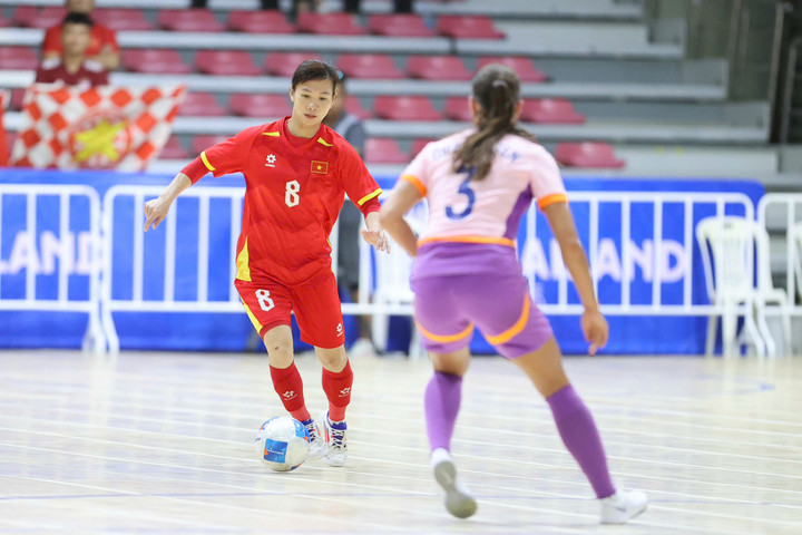 Bóng đá Việt Nam có đại diện thứ 3 vào chung kết SEA Games 33.