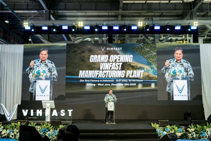Ông Airlangga Hartarto - Bộ trưởng Điều phối Kinh tế Indonesia - phát biểu tại sự kiện khánh thành nhà máy VinFast tại Indonesia.