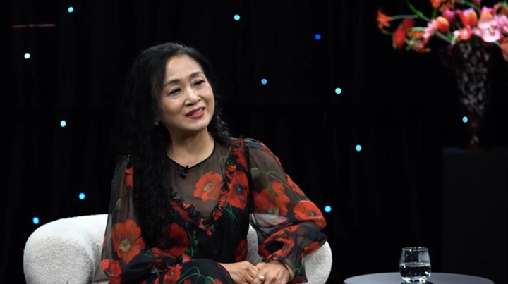 NSND Vi Hoa trong chương trình "Lời tự sự".