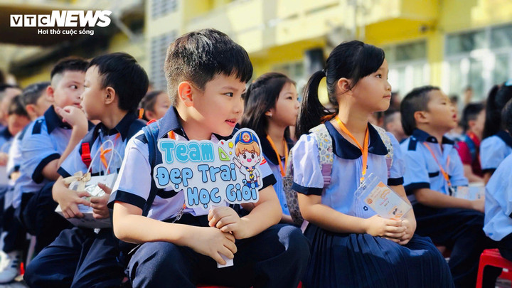 Students in Ho Chi Minh City participate in activities organized by their school teachers, free of charge.