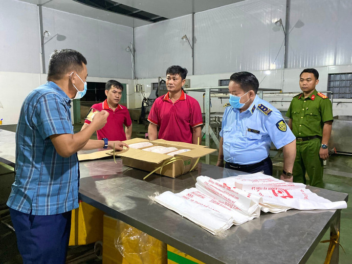 Gia Lai sẽ xử lý nghiêm các hành vi buôn lậu, gian lận thương mại và vi phạm thương mại điện tử.