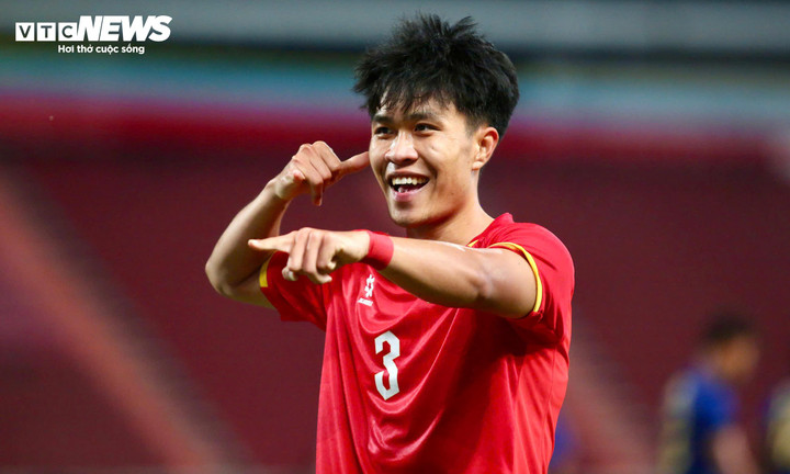 U22 Việt Nam tạo nên màn ngược dòng xuất sắc. (Ảnh: Thế Sơn)