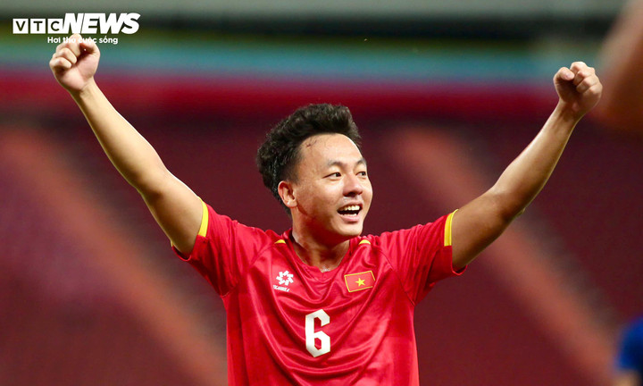 U22 Việt Nam tạo nên màn lội ngược dòng không tưởng, đánh bại Thái Lan ngay tại Bangkok.