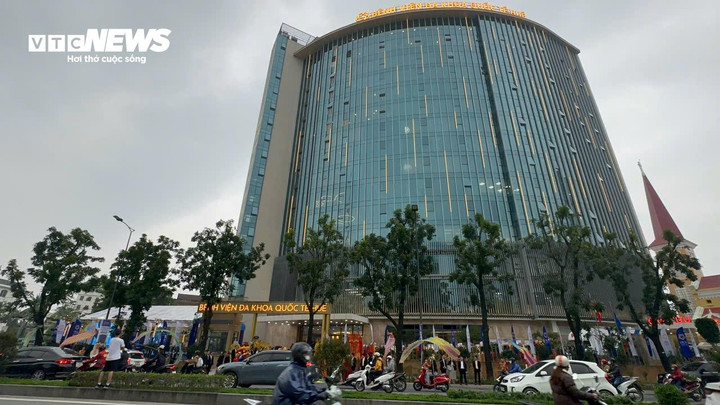 Khánh thành Dự án Bệnh viện đa khoa Quốc tế Huế (Ảnh: Bảo Hưng)