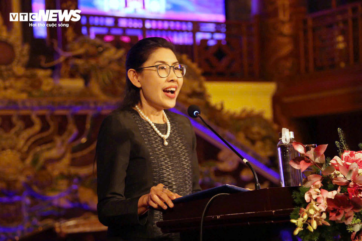 Bà Urawadee Sriphiromya – Đại sứ Thái Lan tại Việt Nam phát biểu tại hội nghị