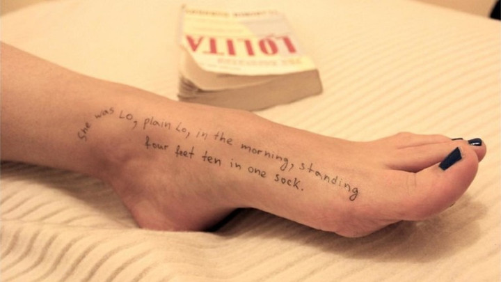 Lộ loạt ảnh mới từ hồ sơ tỷ phú ấu dâm Epstein, có cả Bill Gates - 1