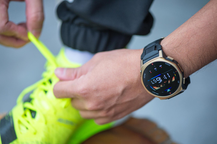 Amazfit T-Rex 3 Pro 44mm: Phiên bản nhỏ gọn của dòng đồng hồ mạnh mẽ - 3
