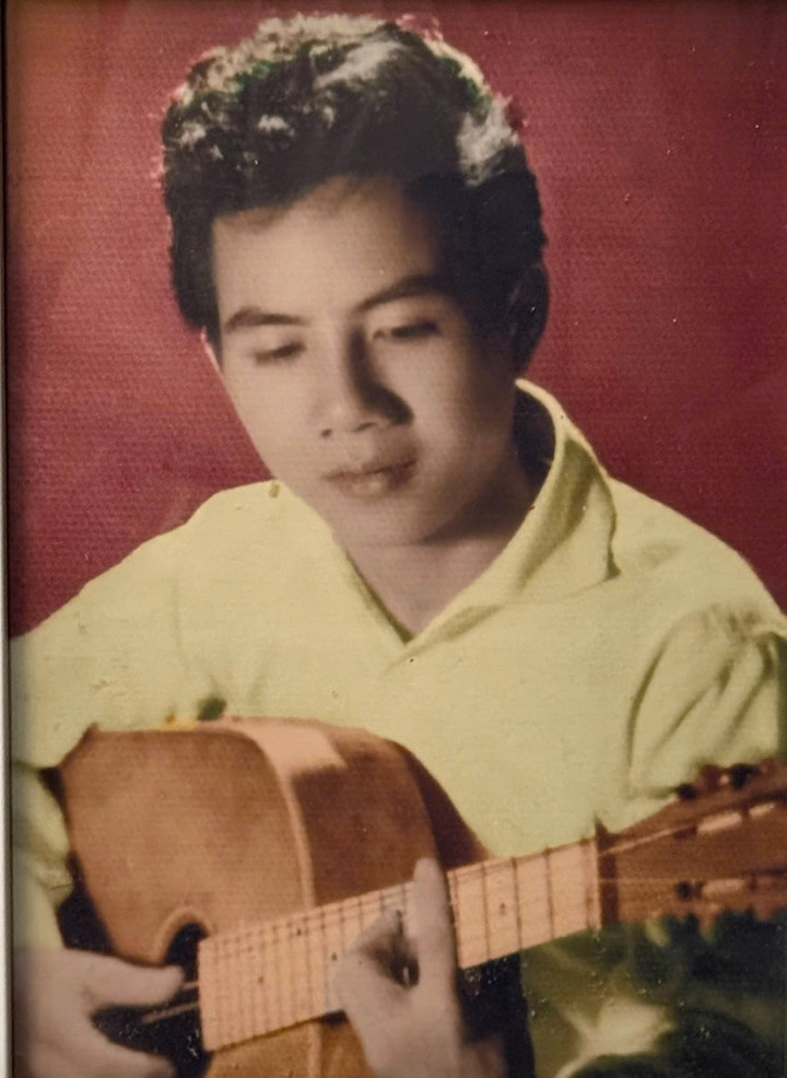 Nhạc sĩ Nhật Minh thời trẻ.