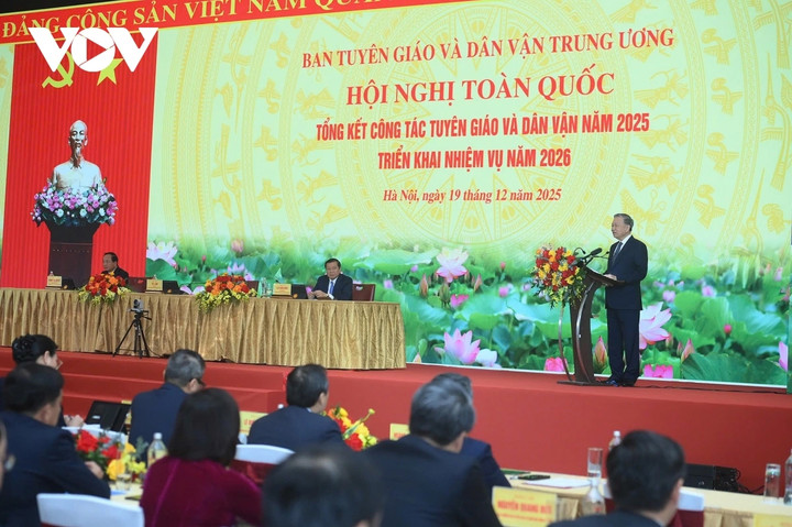 Tổng Bí thư Tô Lâm phát biểu chỉ đạo hội nghị.