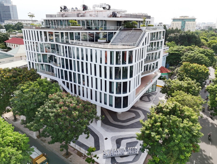 Giai đoạn đầu, trụ sở bộ phận điều phối của TTTTC quốc tế TP.HCM đặt tại tầng 6, số 123 Trương Định, là Trung tâm khởi nghiệp sáng tạo.