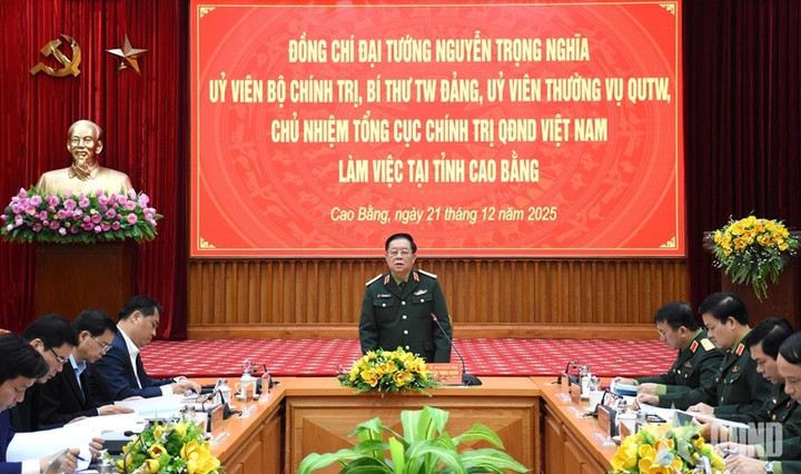 Đại tướng Nguyễn Trọng Nghĩa phát biểu tại buổi làm việc với lãnh đạo tỉnh Cao Bằng.