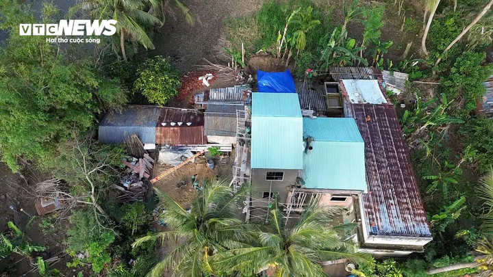 Căn nhà của ông Bình đã được lợp mái sau 13 ngày khởi công.
