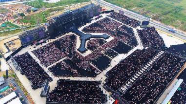 Gần 95.000 người 'cháy hết mình' trong ngày diễn ra Y-Concert - 2