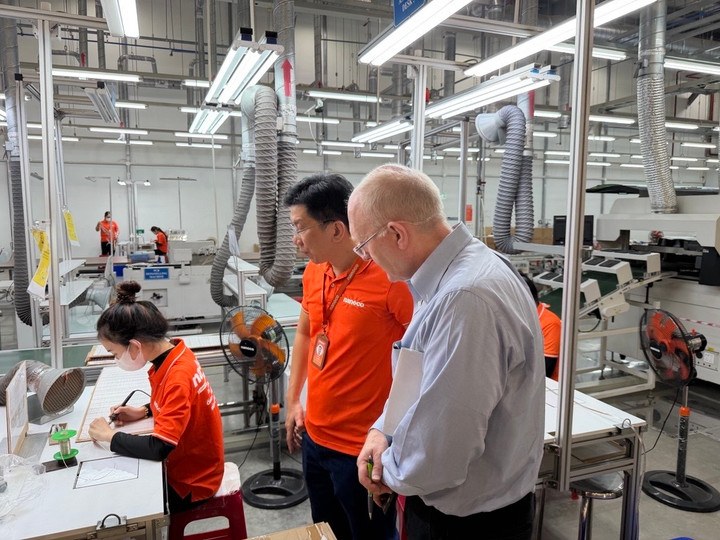 Đối tác nước ngoài trực tiếp đánh giá năng lực sản xuất của Nanoco.