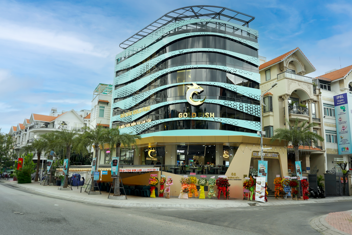 Gold Fish – nhà hàng hải sản giá ‘bình dân’ ở khu Nam Sài Gòn. (Ảnh: Gold Fish)