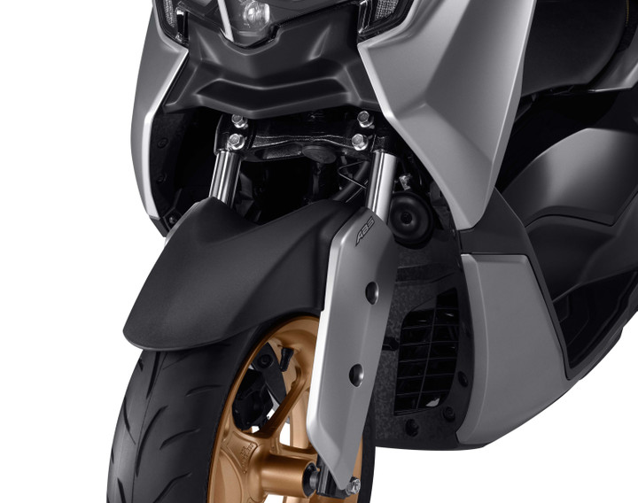 Yamaha NMAX 2025 nhập cuộc cạnh tranh ở phân khúc maxi-scooter - 4