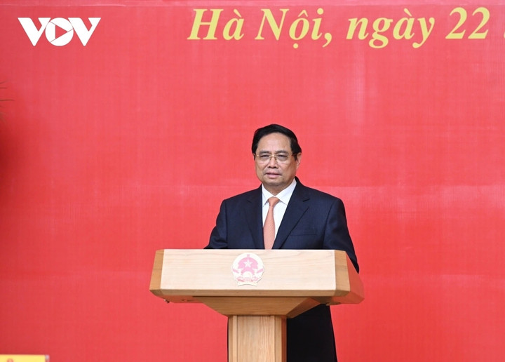 Thủ tướng Phạm Minh Chính chúc mừng và phát biểu giao nhiệm vụ cho ông Lê Mạnh Hùng khi đảm nhận cương vị mới