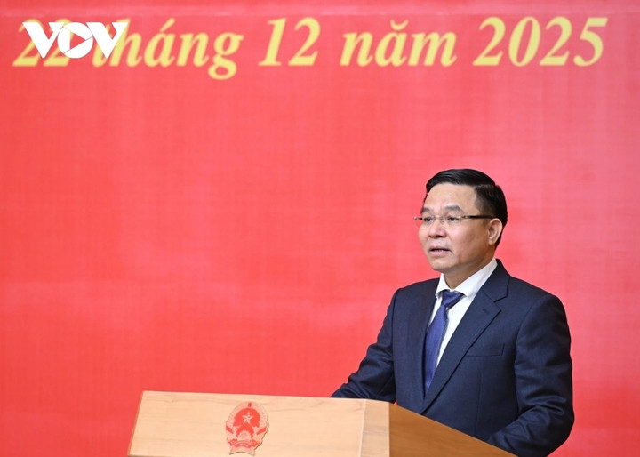 Quyền Bộ trưởng Bộ Công Thương Lê Mạnh Hùng phát biểu nhận nhiệm vụ