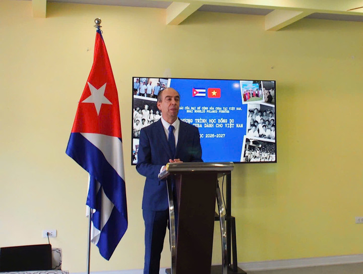 Đại sứ Cuba tại Việt Nam công bố Chương trình học bổng do Chính phủ Cuba dành cho Việt Nam trong năm học 2026-2027.