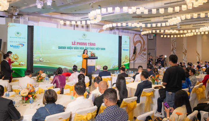 Đại diện Công ty Cổ phần Hàng Tiêu dùng Masan - Nhà tài trợ chính của chương trình phát biểu tại sự kiện.