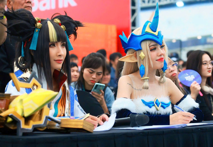 Ban giám khảo VPBank Runway Cosplay Contest chính là những cosplayer kỳ cựu và nổi tiếng.