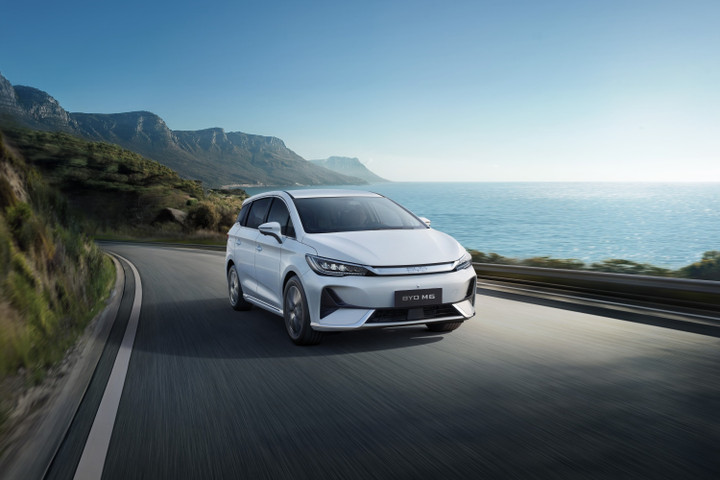 BYD M6 là mẫu xe MPV thuần điện hiếm hoi tại Việt Nam, hướng tới nhóm khách hàng gia đình và vận tải hành khách. (Ảnh: BYD)