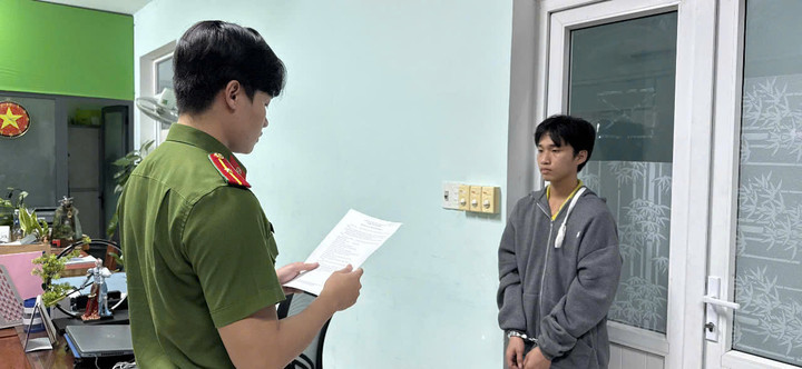 Văn Viết Long bị tạm giữ vì hành vi cướp giật tài sản. (Ảnh: C.A)