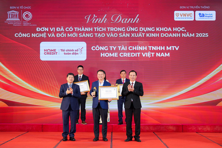 Home Credit được UNESCO Việt Nam vinh danh Top 10 Đơn vị tiêu biểu xuất sắc - 1