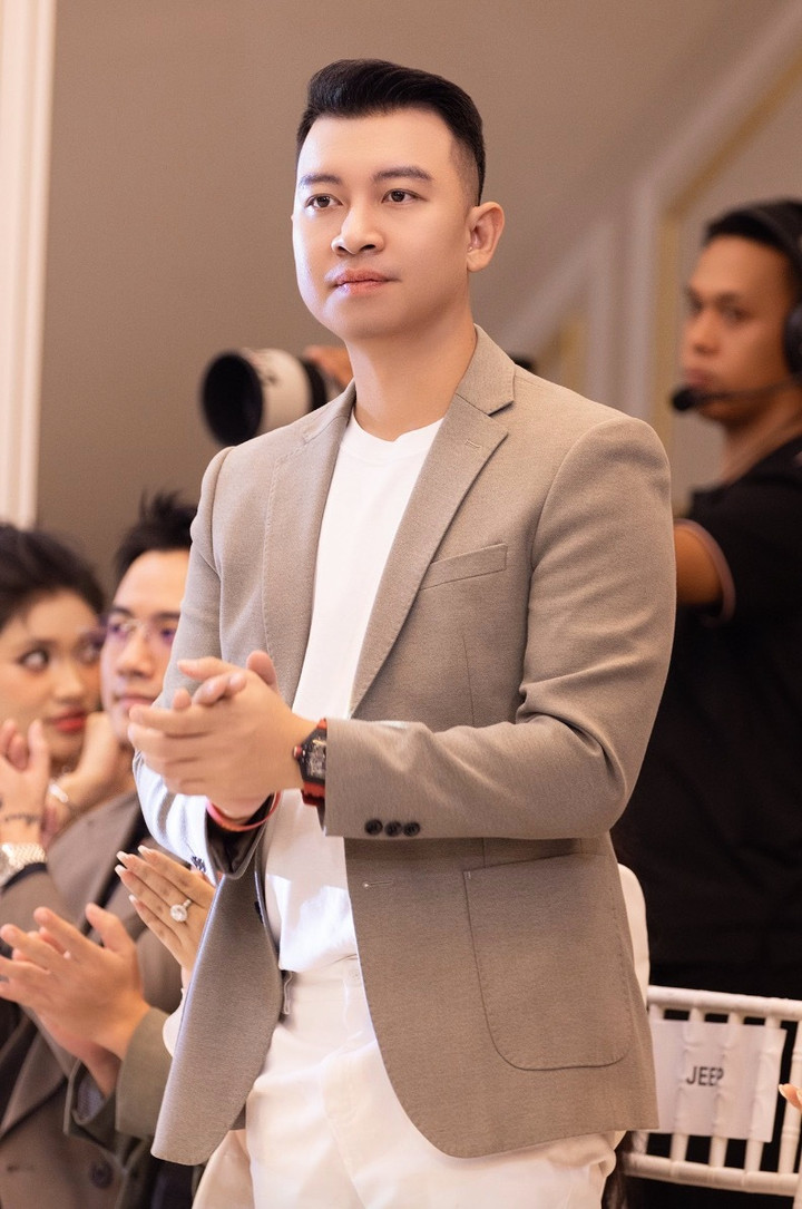 Kinh nghiệm hóa thân thành nhiều nhân vật trên TikTok đã giúp Thái Hòa tích lũy được sự duyên dáng và khả năng diễn xuất linh hoạt. Nhiều người cho rằng anh đủ khả năng trở thành diễn viên chuyên nghiệp nếu quyết tâm với nghề.