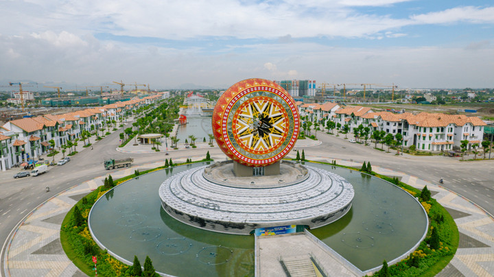 Diện mạo đô thị nghỉ dưỡng Sun Urban City chỉ sau hơn một năm khởi công. (Ảnh: Ánh Dương)