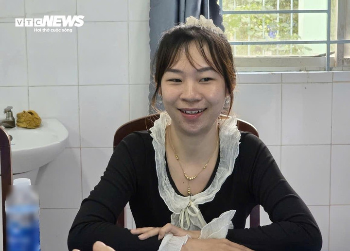 Chị Trần Thị Phương Nhi, xã Trường Long Tây, TP Cần Thơ chia sẻ về câu chuyện của bản thân. (Ảnh: Như Loan)