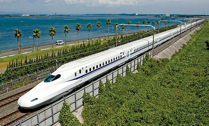 Cuối tháng 11/2024, Quốc hội đã thông qua Dự án đường sắt tốc độ cao Bắc - Nam 67,3 tỷ USD.