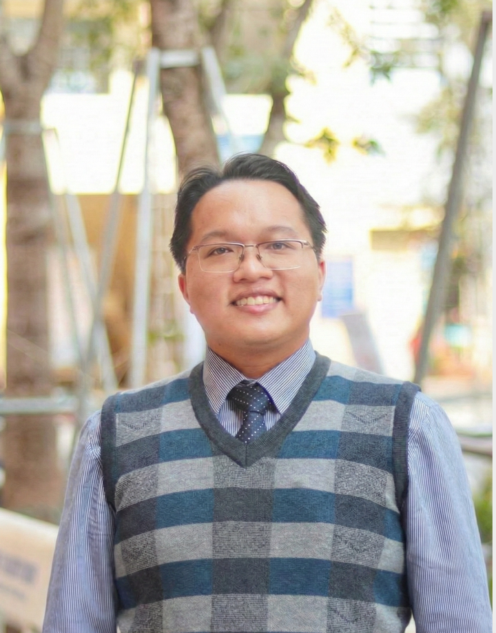 Thầy Lê Nguyễn Như Anh.