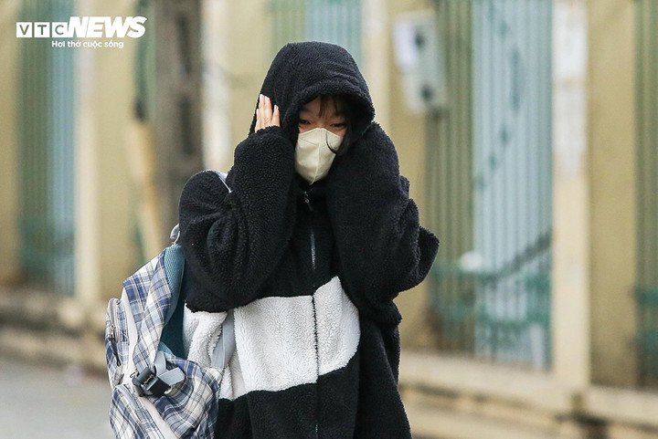 Ngày 27/12, miền Bắc tiếp tục rét sâu. (Ảnh minh hoạ: Khổng Chí)