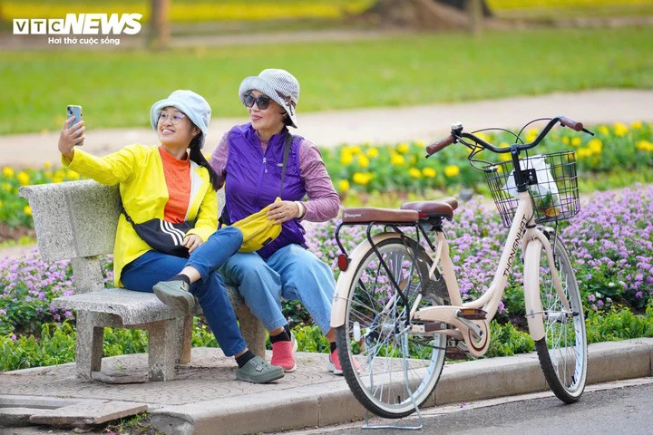 Kỳ nghỉ Tết Dương lịch, nhiều nơi trên cả nước đón nắng. (Ảnh minh hoạ: Minh Quang)