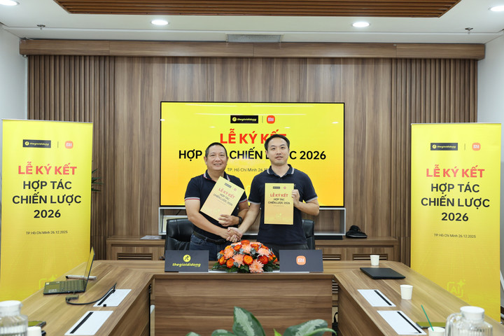 Lễ ký kết đánh dấu cam kết đồng hành lâu dài giữa Thế Giới Di Động và Xiaomi, hướng đến tăng trưởng bền vững và trải nghiệm khách hàng toàn diện.