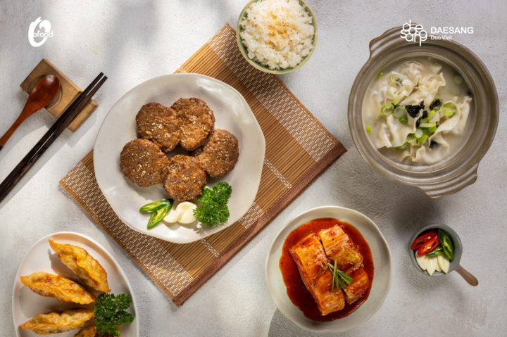 Daesang Đức Việt đẩy mạnh K-Food: Kimchi củ cải Jongga và Tteokgalbi O’food - 2