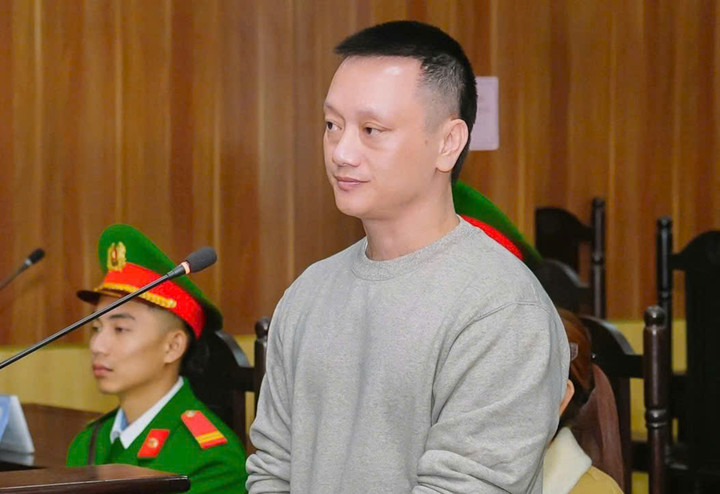 Vi "ngộ" bị TAND tỉnh Thanh Hoá tuyên phạt 6 tháng tù về hành vi "trốn thuế".