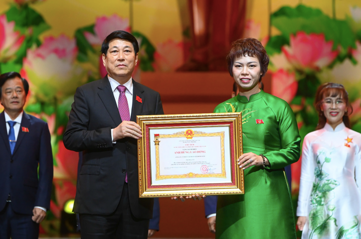 ThaiBinh Seed được phong tặng danh hiệu Anh hùng Lao động - 2