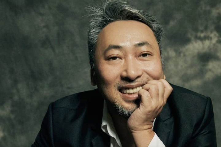 Đạo diễn Nguyễn Quang Dũng gây tranh cãi.