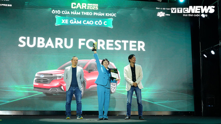 Subaru Forester chiến thắng giải thưởng tại phân khúc xe gầm cao cỡ C. (Ảnh: Hùng Cường)