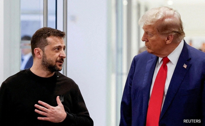 Tổng thống Mỹ Donald Trump và Tổng thống Ukraine Volodymyr Zelensky. (Ảnh: Reuters)