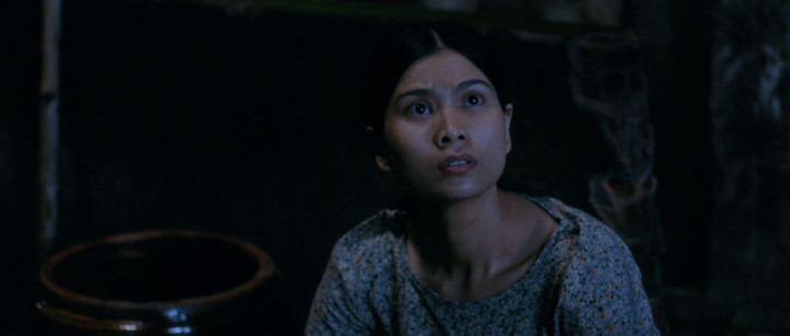 Trâm Anh sinh năm 1998, từng giành danh hiệu Á quân Gương mặt điện ảnh năm 2023. Trước đó, cô được khán giả chú ý qua vai diễn trong phim chiếu mạng "Anh thám tử" – tác phẩm đạt hàng triệu lượt xem và tạo hiệu ứng mạnh mẽ vào năm 2020.